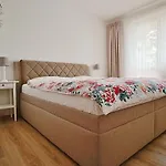 Apartamento Jediný